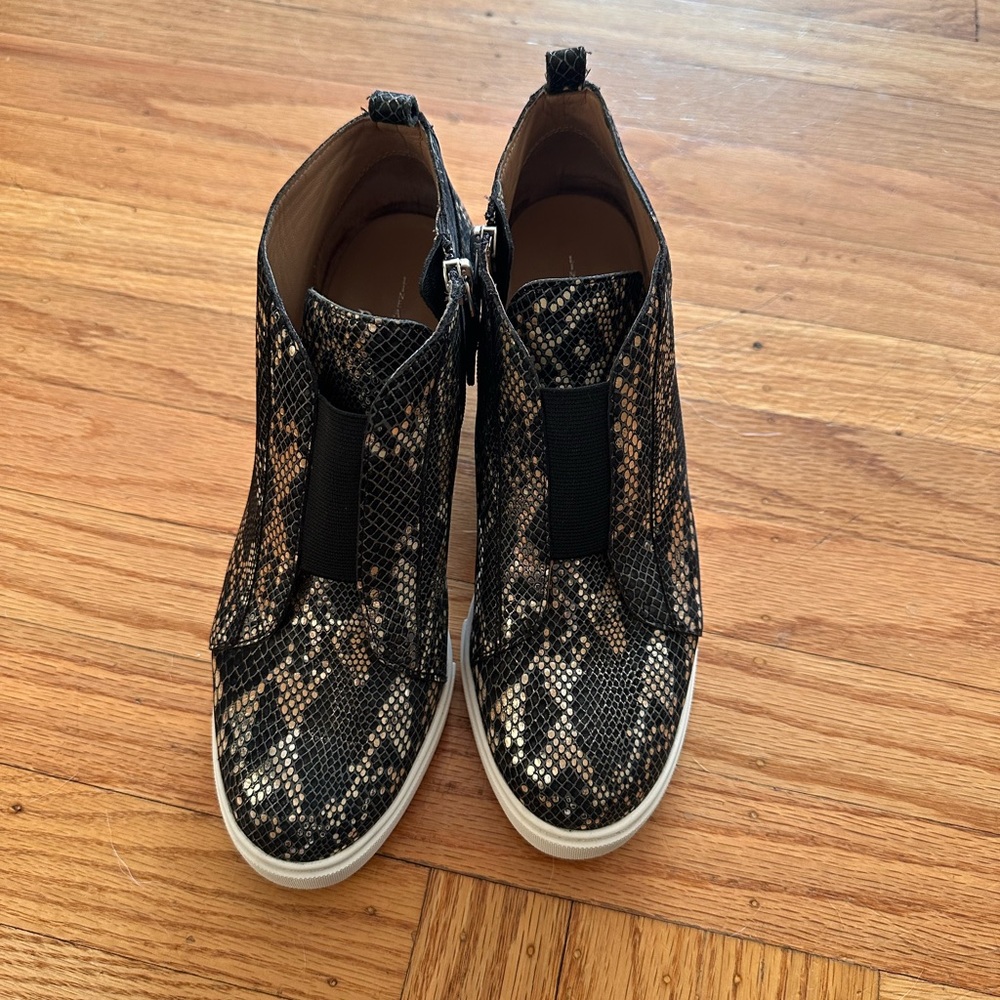 Linea Paolo Felicia III Wedge Sneaker, black snake print leather